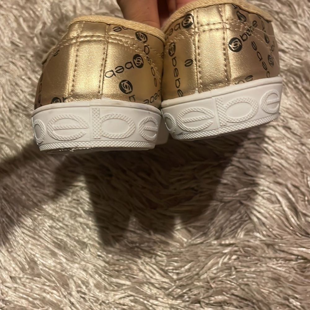 BEBE Gold Low Top Fashion Sneakers sz 8 - Picture 5 of 8